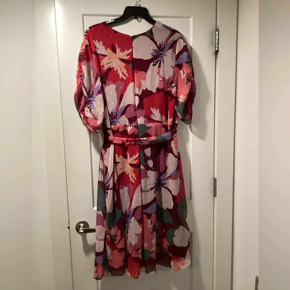 Liz Claiborne this liz